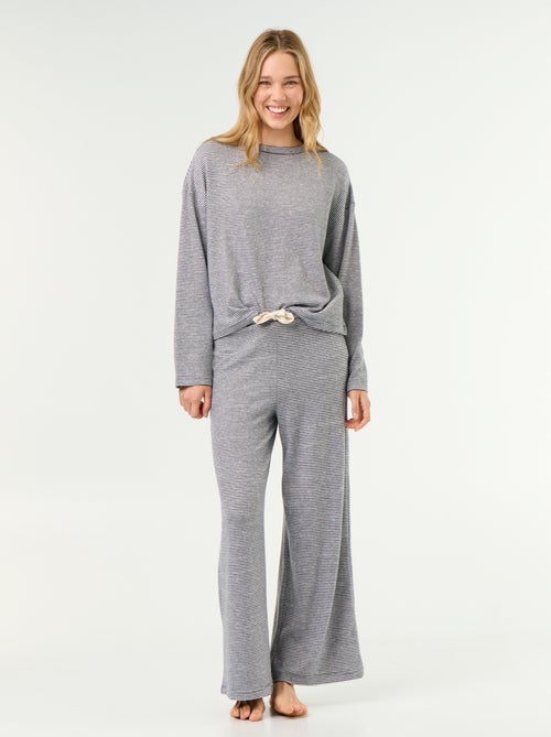 Pigiama 2 pezzi - Felpa + pantaloni - Kiabi Pigiama 2 pezzi - Felpa + pantaloni - Kiabi
