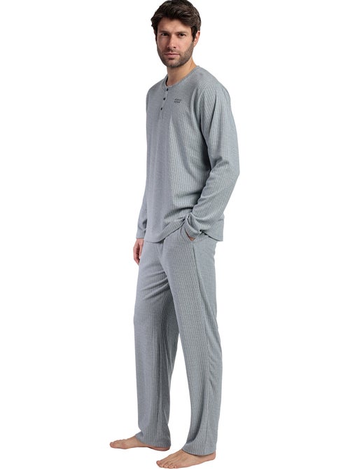 Pigiama a maniche lunghe con patta a coste supersoft da uomo ADMAS HOME - Kiabi Pigiama a maniche lunghe con patta a coste supersoft da uomo ADMAS HOME - Kiabi