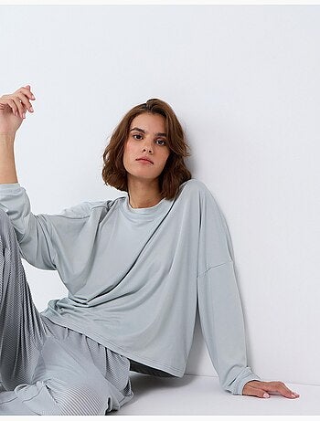 Pigiama a righe a maglia, mo fashion