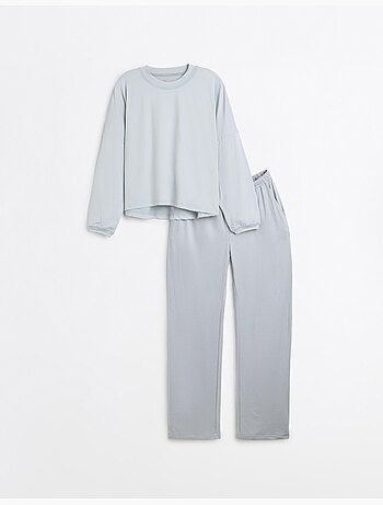 Pigiama a righe a maglia, mo fashion