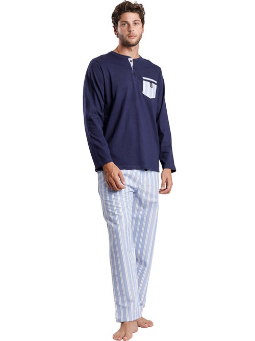 Pigiama a righe a maniche lunghe da uomo ADMAS CLASSIC - Kiabi Pigiama a righe a maniche lunghe da uomo ADMAS CLASSIC - Kiabi
