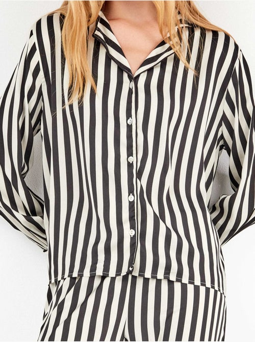 Pigiama a righe con camicia - Kiabi Pigiama a righe con camicia - Kiabi