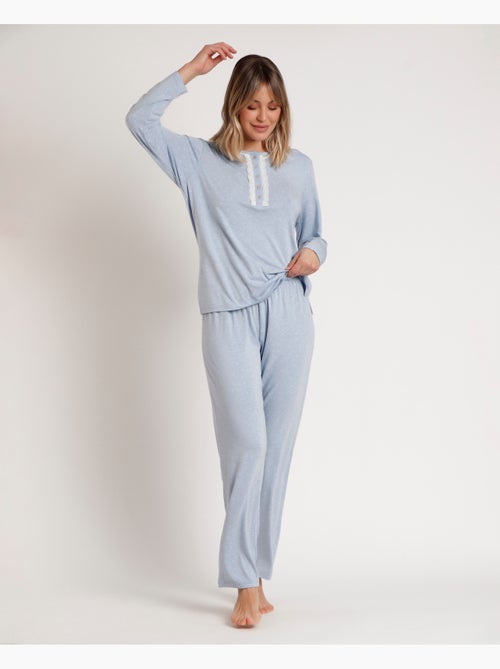 Pigiama ADMAS CLASSIC da donna a maniche lunghe con cuori morbidi e bottoni sul davanti - Kiabi Pigiama ADMAS CLASSIC da donna a maniche lunghe con cuori morbidi e bottoni sul davanti - Kiabi