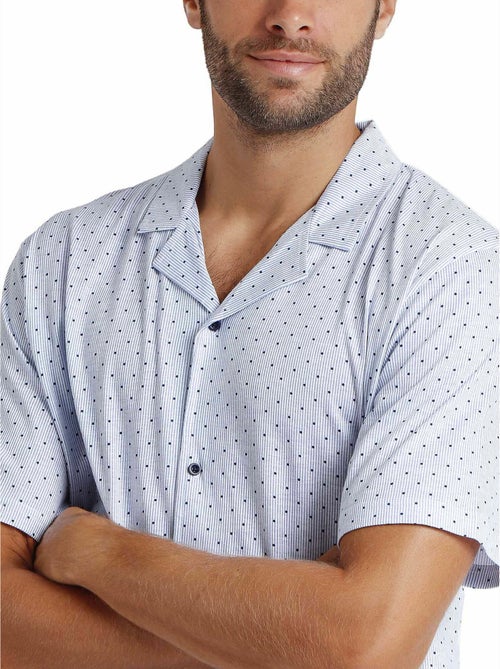 Pigiama aperto a maniche corte da uomo ADMAS CLASSIC con righe e pois - Kiabi Pigiama aperto a maniche corte da uomo ADMAS CLASSIC con righe e pois - Kiabi