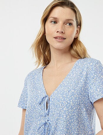 Pigiama corto 2 pezzi con t-shirt annodata