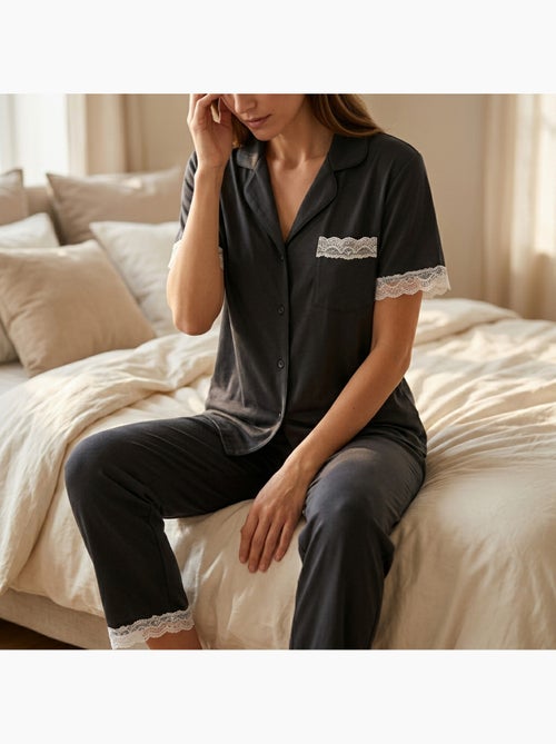 Pigiama Donna Lungo Abbottonato Pizzo OZABI - Kiabi Pigiama Donna Lungo Abbottonato Pizzo OZABI - Kiabi