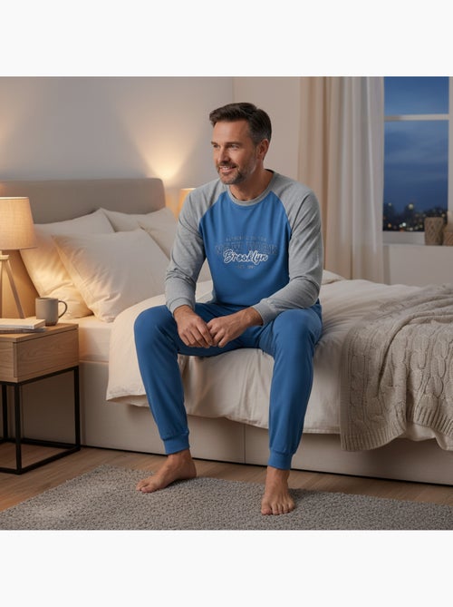 Pigiama uomo pile raglan ricamato ozabi - Kiabi Pigiama uomo pile raglan ricamato ozabi - Kiabi