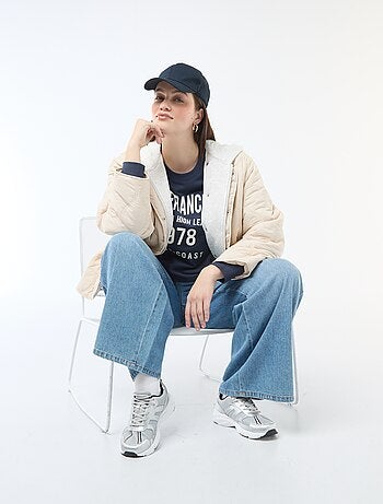 Piumino con cappuccio e pettorina interna in felpa removibile