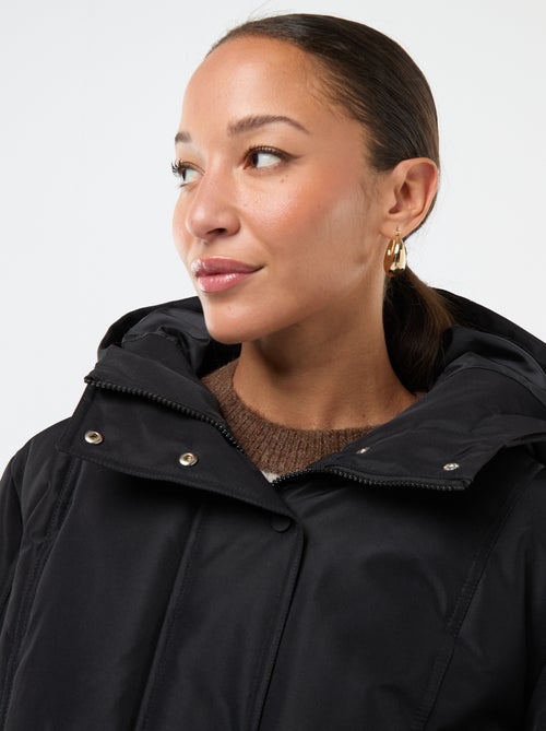 Piumino corto con cappuccio bordato in pelliccia sintetica 'JDY' - Kiabi