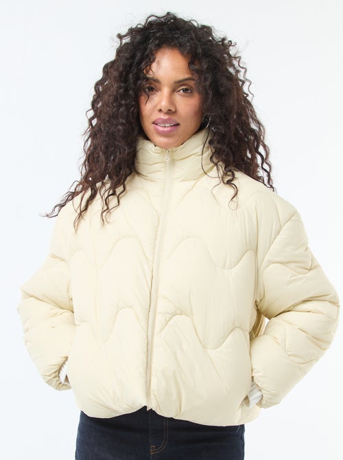 Piumino corto con collo alto e tasche foderate in pile - Kiabi