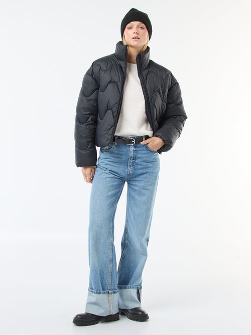 Piumino corto con collo alto e tasche foderate in pile - Kiabi