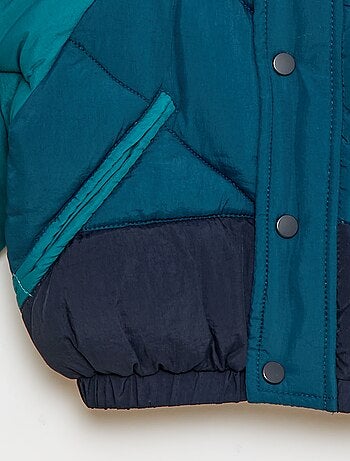 Piumino idrorepellente con cappuccio color block