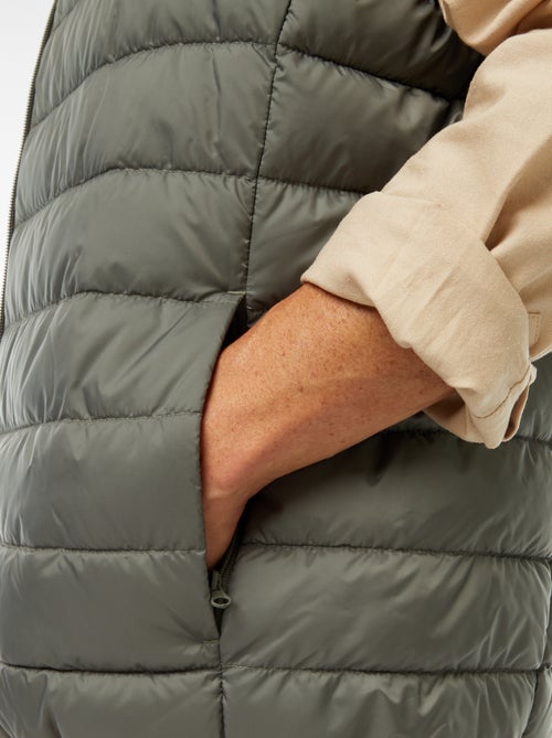 Piumino impermeabile senza maniche tinta unita - Kiabi