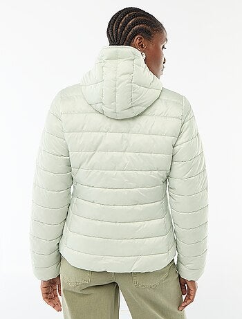 Piumino leggero con cappuccio tinta unita