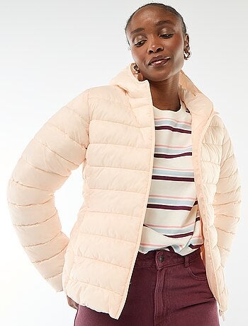 Piumino leggero con cappuccio tinta unita