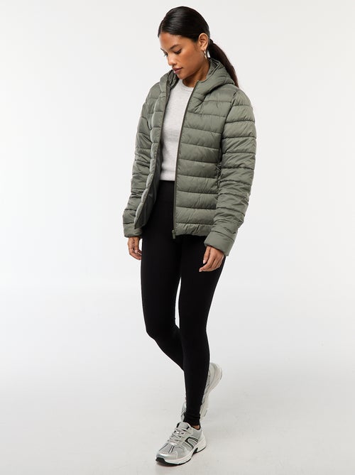 Piumino leggero con cappuccio tinta unita - Kiabi