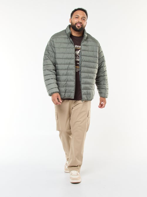 Piumino leggero tinta unita a maniche lunghe e collo alto - Kiabi