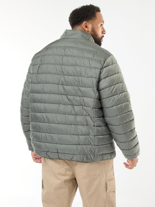 Piumino leggero tinta unita a maniche lunghe e collo alto - Kiabi