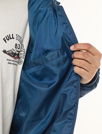 Piumino leggero trapuntato con cappuccio