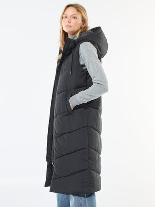 Piumino lungo con cappuccio senza maniche