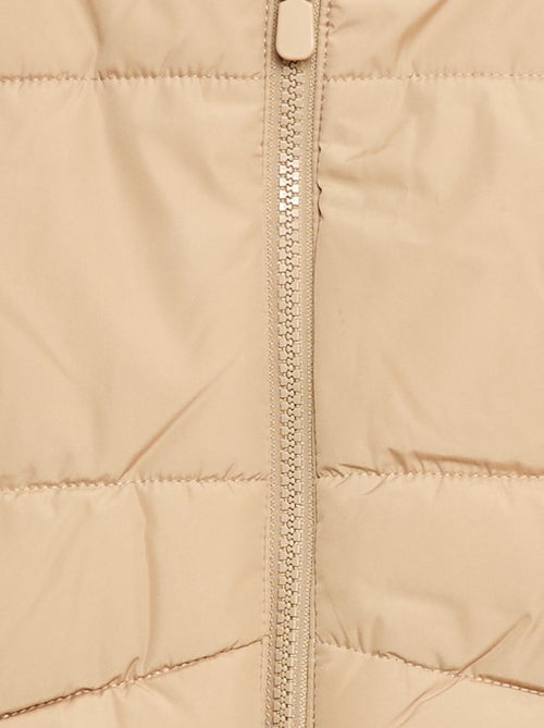 Piumino smanicato con cappuccio - Kiabi