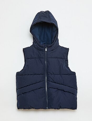 Piumino smanicato con cappuccio