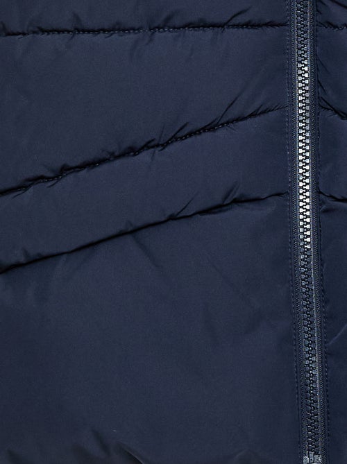 Piumino smanicato con cappuccio - Kiabi