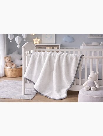Plaid bianco tinta unita per neonato