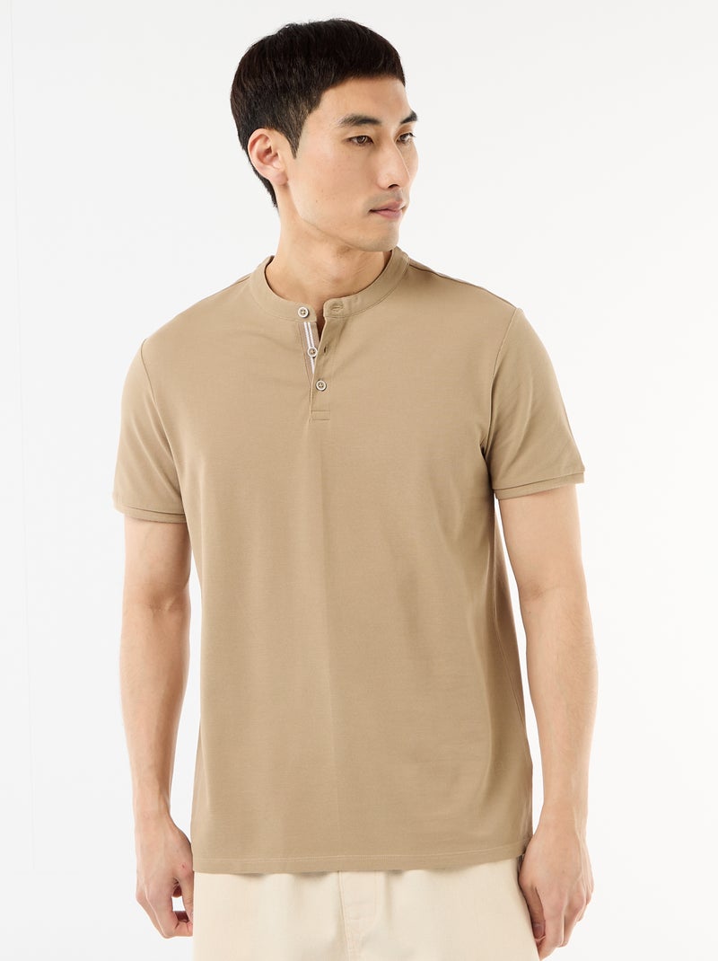 Polo con collo alla coreana Beige - Kiabi