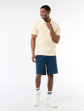 Polo con ricamo sul petto