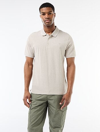 Polo con ricamo sul petto