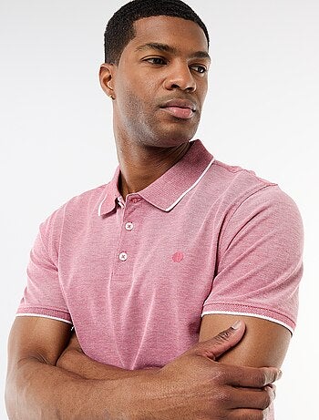 Polo con ricamo sul petto