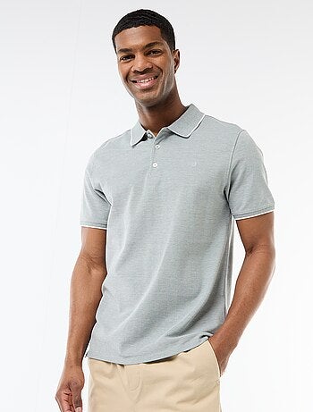 Polo con ricamo sul petto