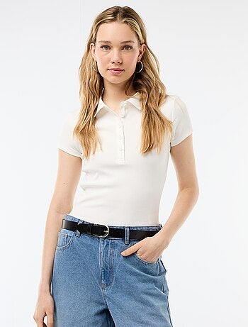 Polo in maglia a costine con maniche corte