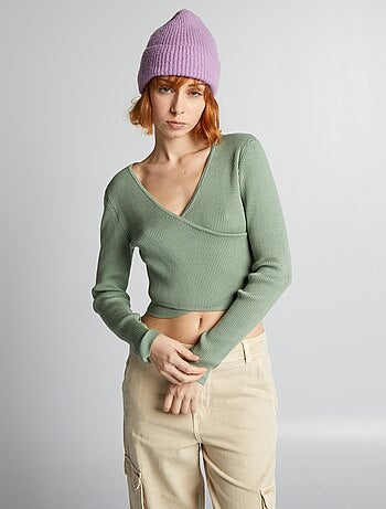 Pullover a coste con scollo incrociato