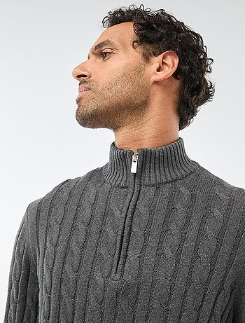 Pullover collo a lupetto con zip e lavorazione a trecce in cotone