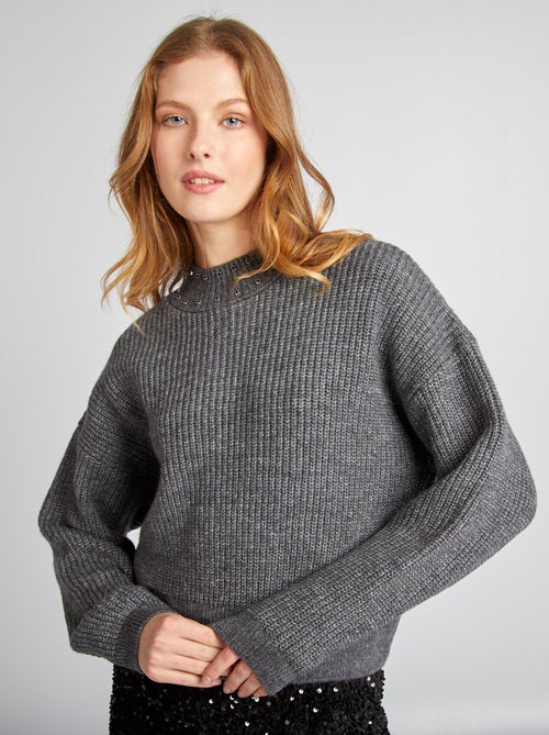 Pullover con gioiello sul collo - Kiabi