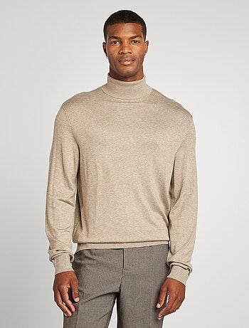 Pullover dolcevita in maglia leggera