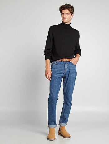 Pullover dolcevita in maglia leggera
