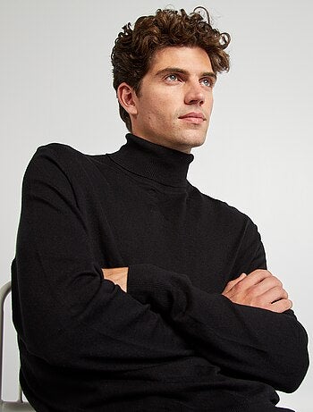 Pullover dolcevita in maglia leggera