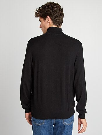 Pullover dolcevita in maglia leggera