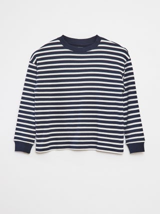 Pullover in maglia con motivo a righe all over