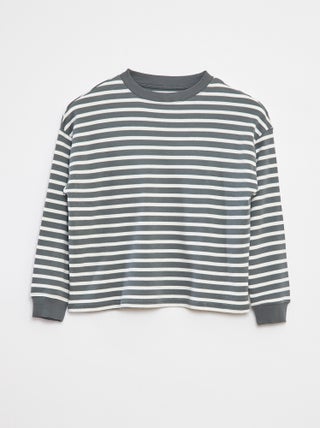 Pullover in maglia con motivo a righe all over