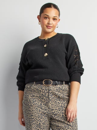 Pullover lavorato a maglia collo con bottoni