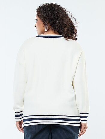 Pullover Scollo a V in Maglia Spessa con Profili