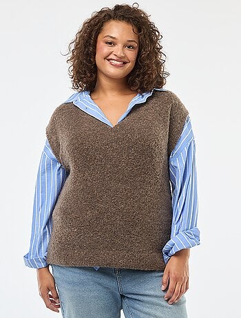 Maglia smanicata in filato sottile