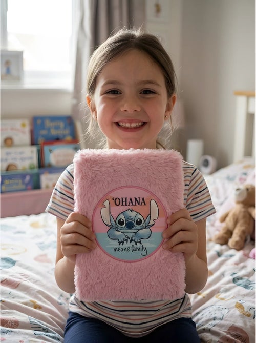 Quaderno a5 copertina peluche rosa stitch disney - Kiabi Quaderno a5 copertina peluche rosa stitch disney - Kiabi