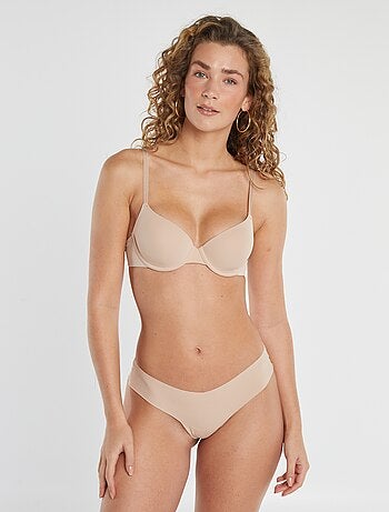 Reggiseno a balconcino invisibile