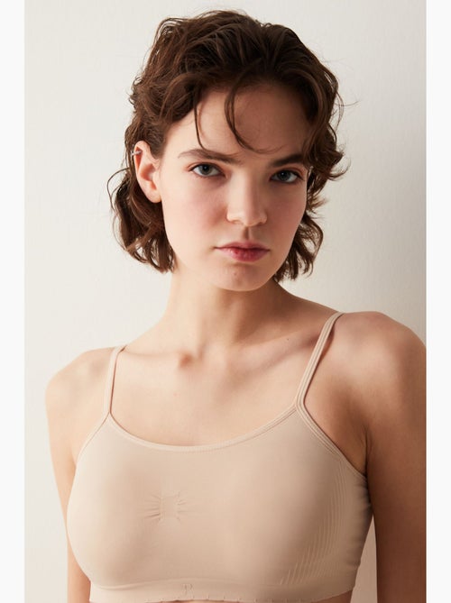 Reggiseno basic imbottito senza cuciture senza ferretto penti - Kiabi Reggiseno basic imbottito senza cuciture senza ferretto penti - Kiabi