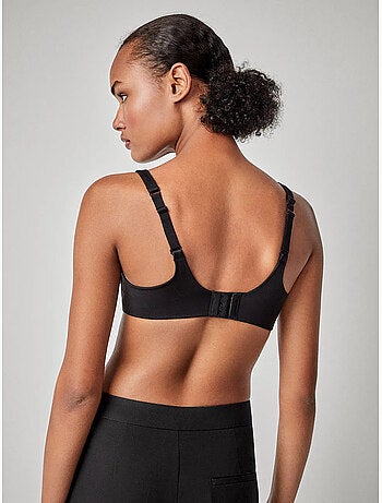 Reggiseno capienza con ferretto e senza imbottitura.